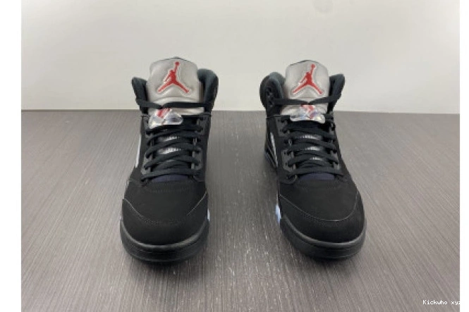 845035-003 (2016) 5 JORDAN METALLIC BLACK AIR 0715